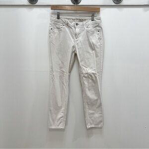 Simply Vera Vera wang white chino jeans